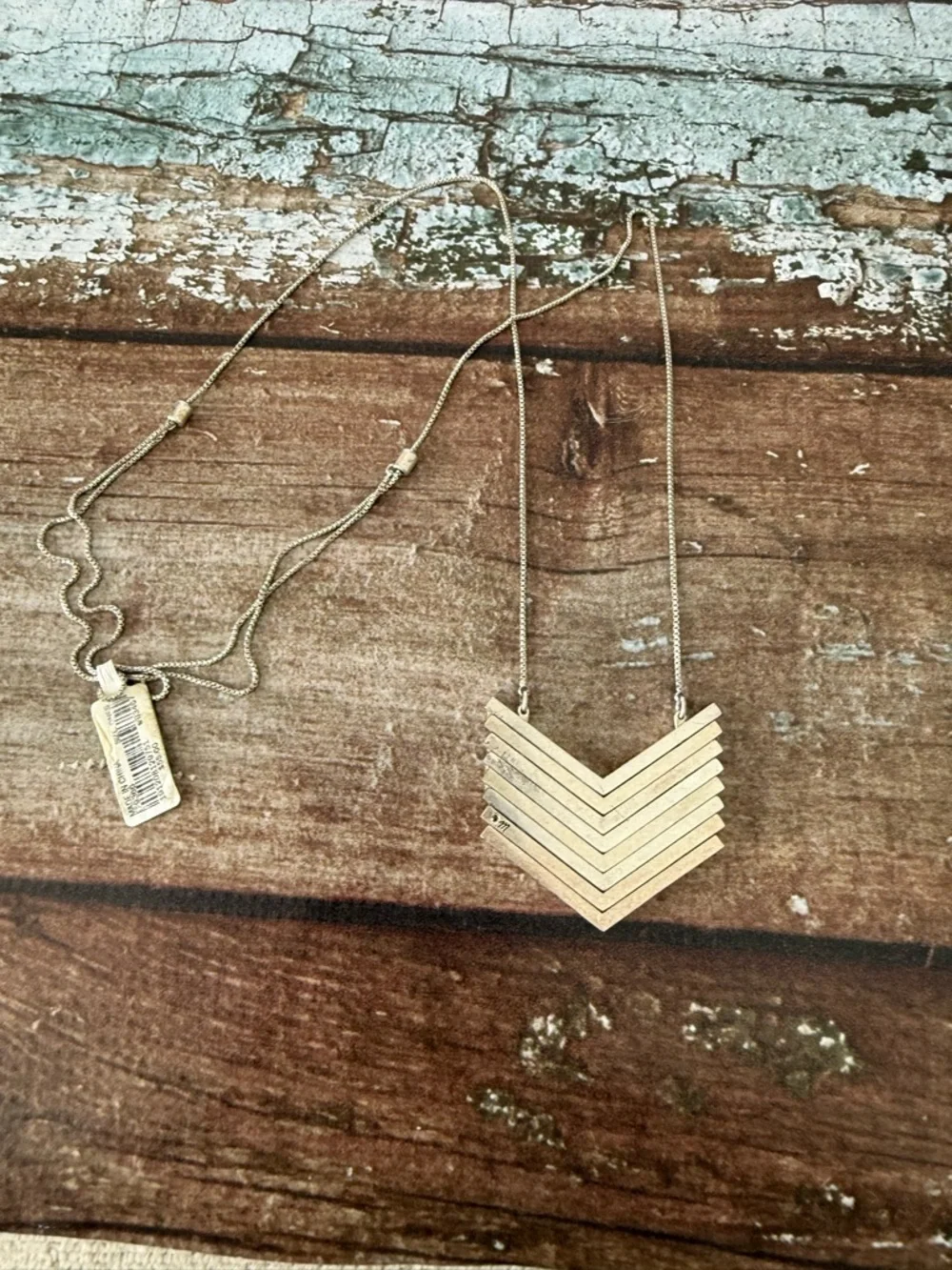Madewell Silver Chevron Layered Pendant Necklace - Picture 2 of 7